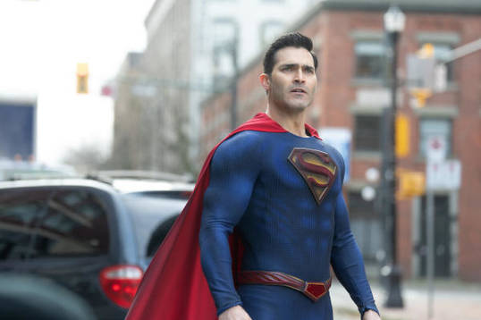 «Супермен и Лоис»: новое фото спойлерит дебют 1 героя в финале Arrowverse