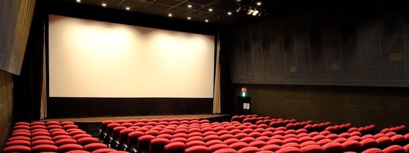 Кинотеатры откроют лишь в 2021 году