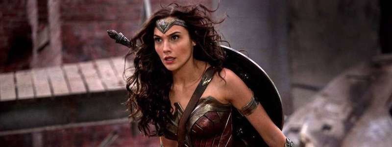 Фанаты DC требуют уволить Галь Гадот с роли Чудо-женщины