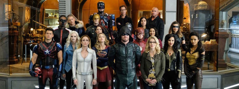 Ожидается ли кроссовер «Черной молнии» и Arrowverse?
