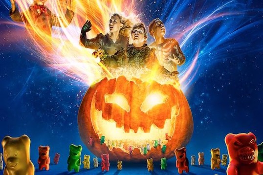 Обзор фильма «Ужастики 2: Беспокойный Хэллоуин». Продакт-плейсмент наше все